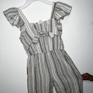 Girl’s Size 10 Jessica Simpson Romper Gray & White Stripe One Piece